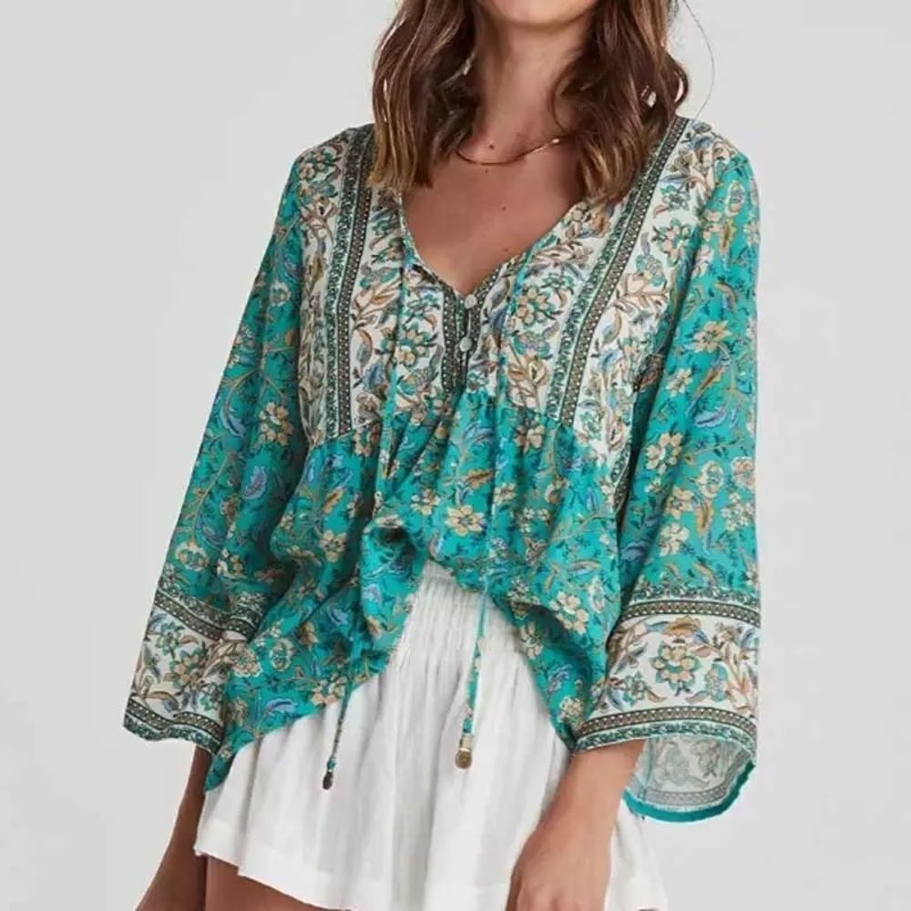 Beautiful Boho Blouse - Picture 5 of 9